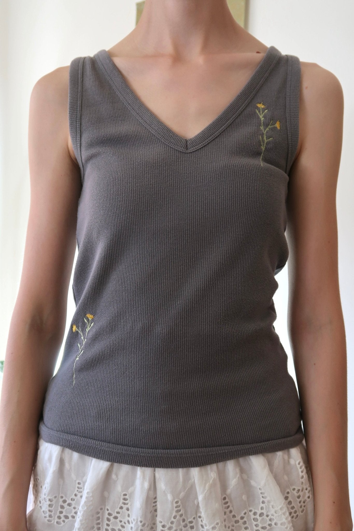 Agnes top no. 9 - Omel Studio - Embroidered top
