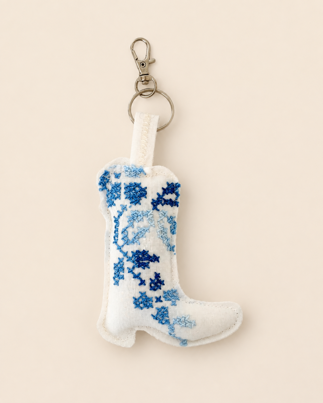 Embroidered keychain no. 11