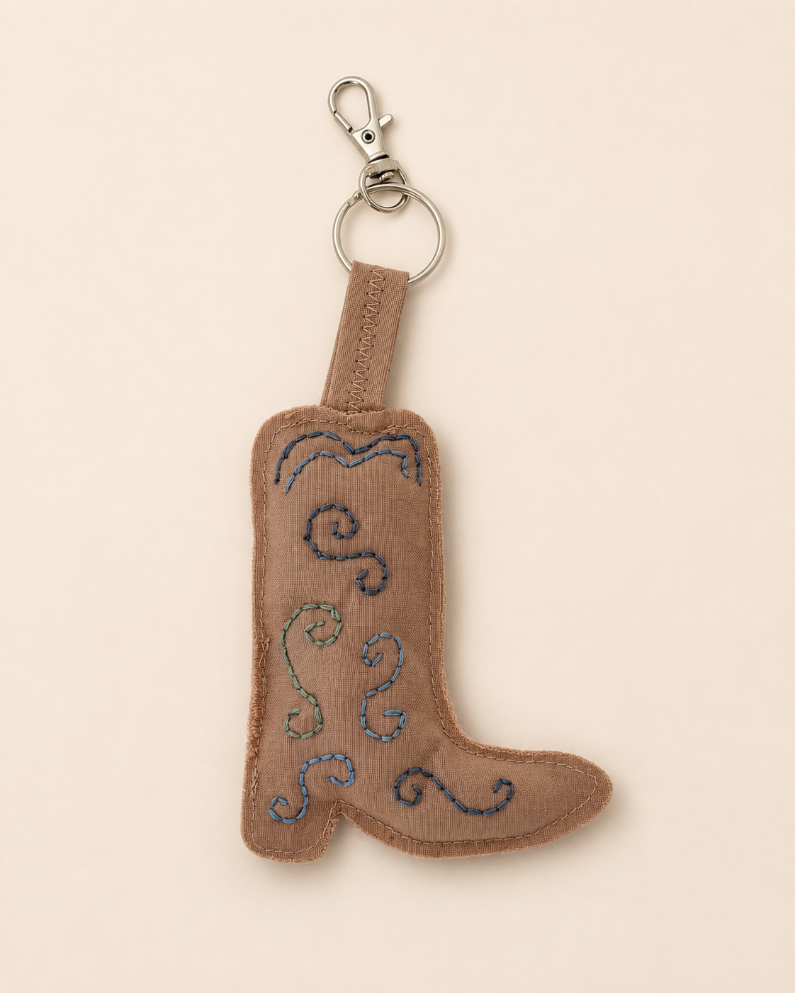 Embroidered keychain no. 7