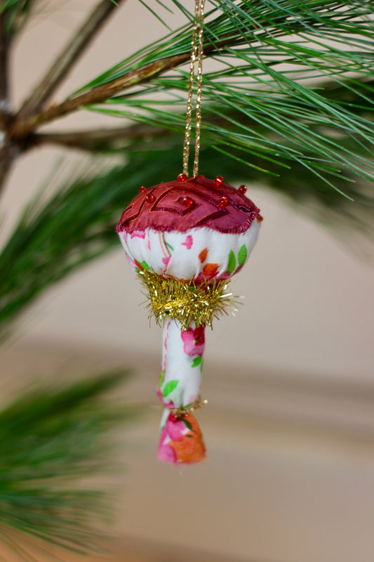 Mushroom ornament no.40