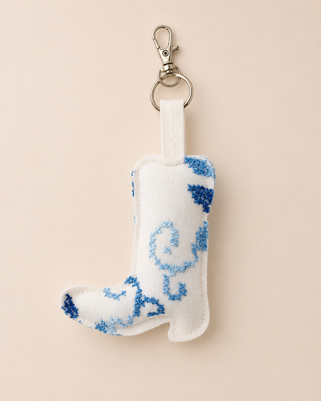 Embroidered keychain no. 11