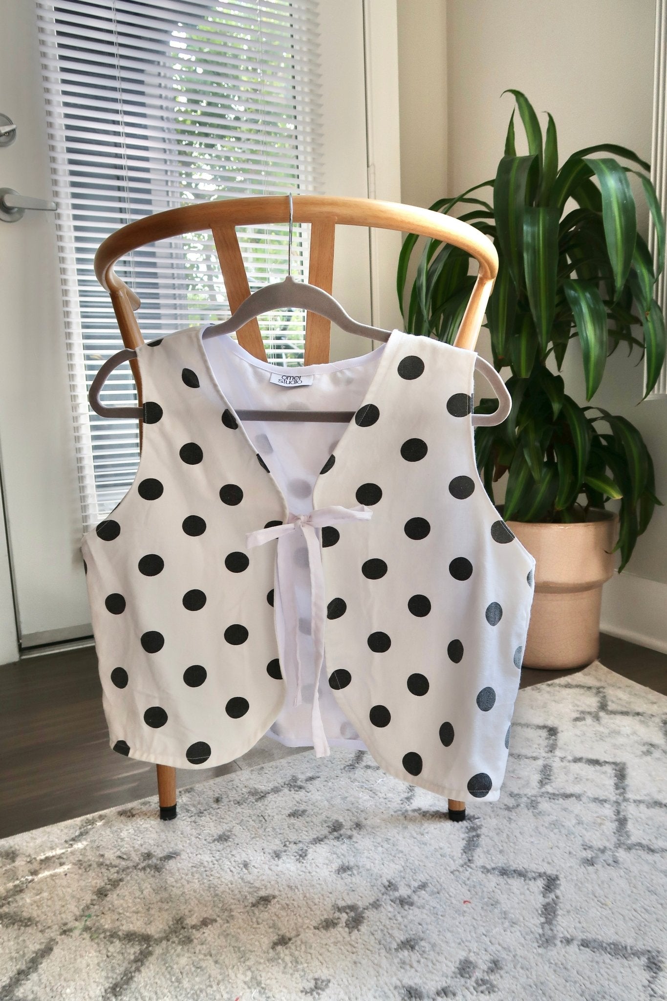 polka dot vest - spring vest -  Omel Studio - slow fashion - small business - scandinavian vest
