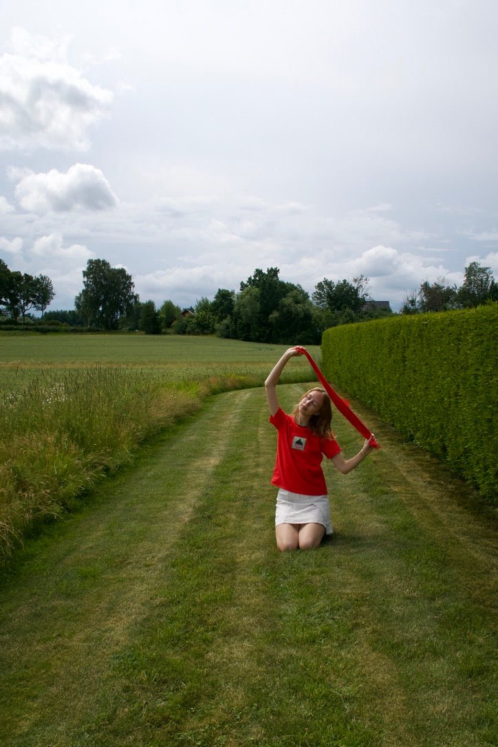 In The Garden No. 1 - Omel Studio-