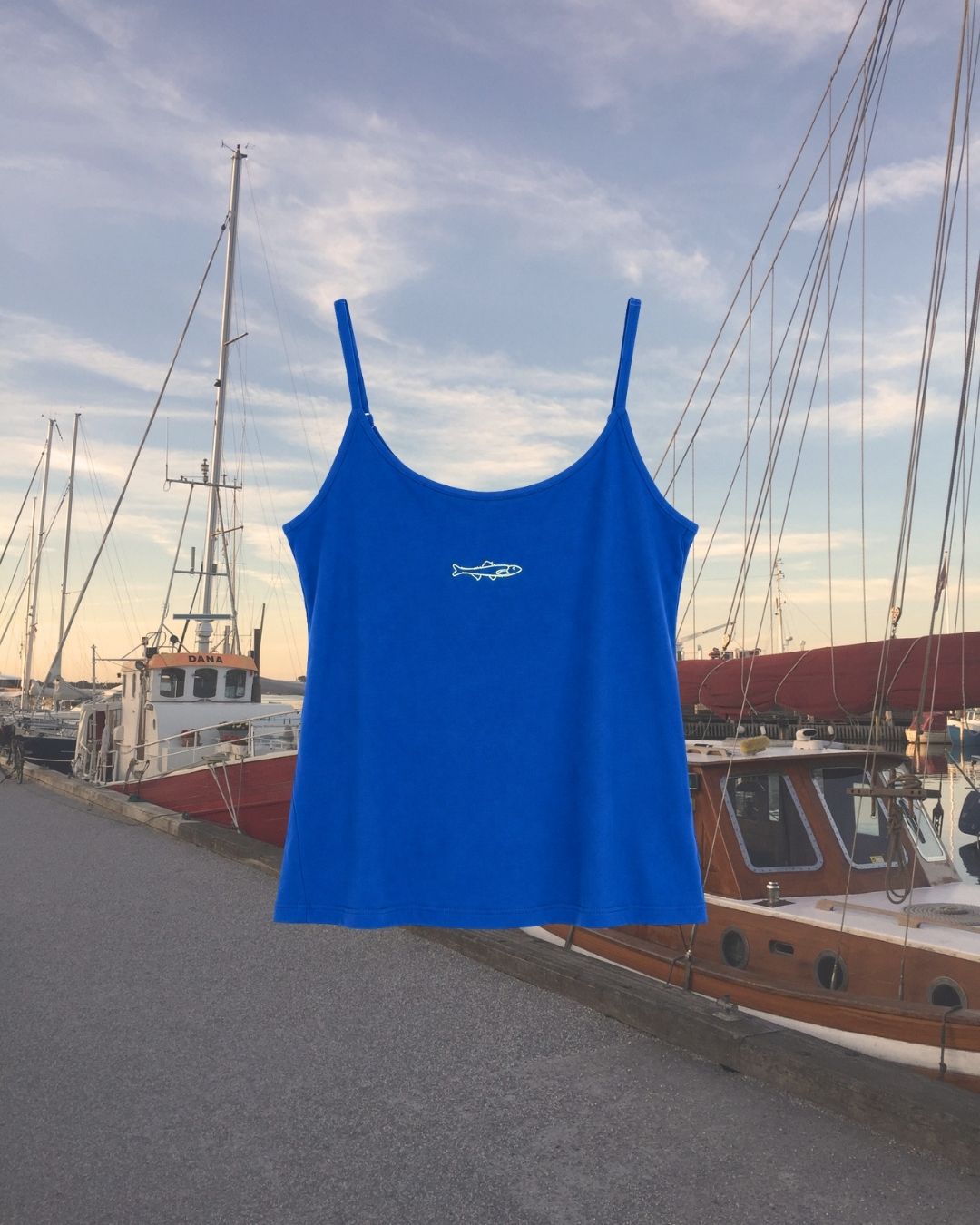Summer Stitches top no. 4 - Omel Studio - Broderet top