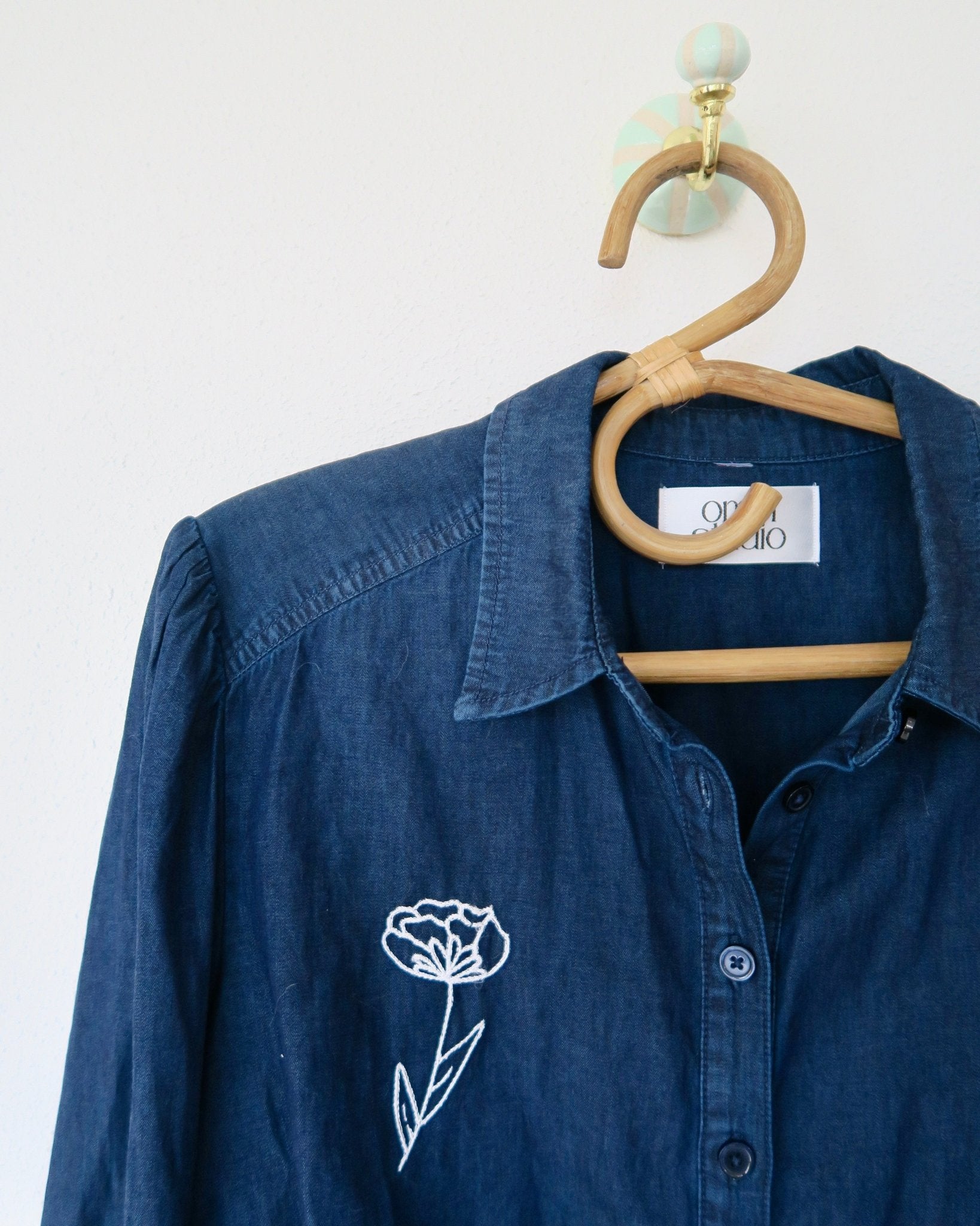 Unique Stitches no.13 - Omel Studio - Bluse