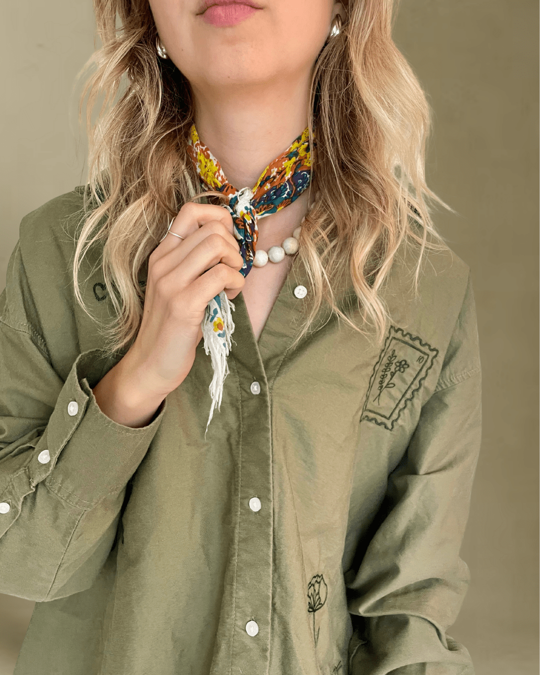 Unique Stitches no.15 - Omel Studio - Bluse