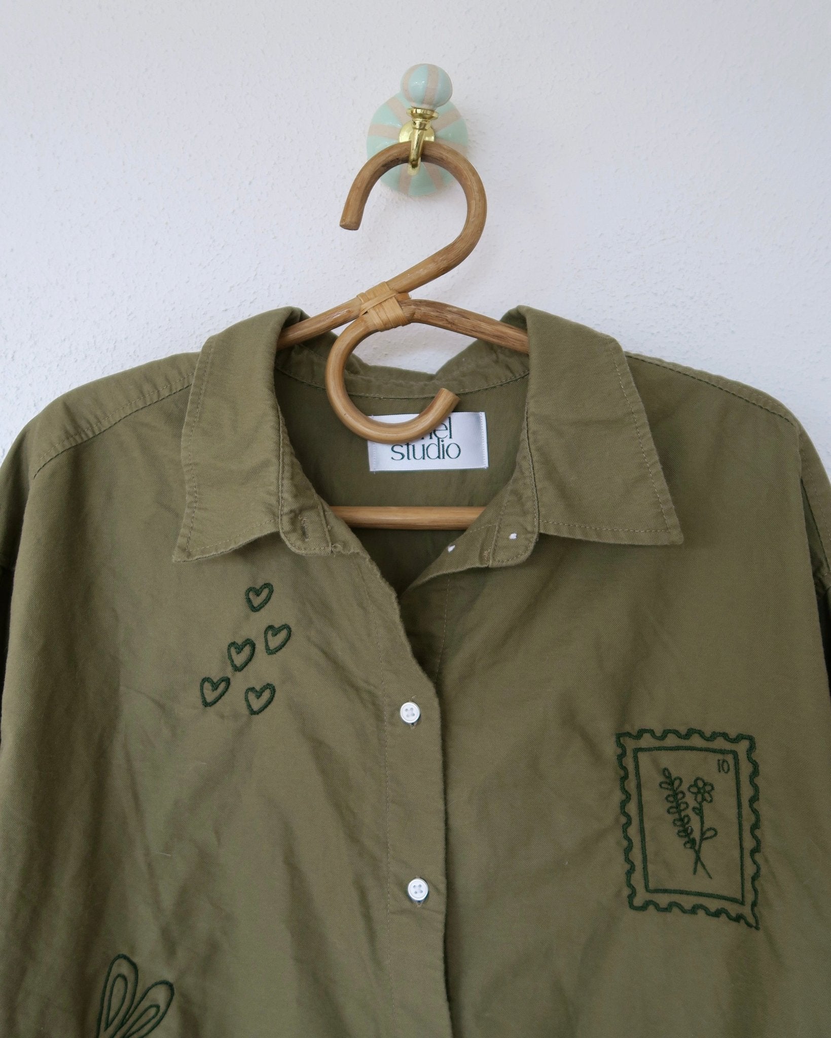 Unique Stitches no.15 - Omel Studio - Bluse