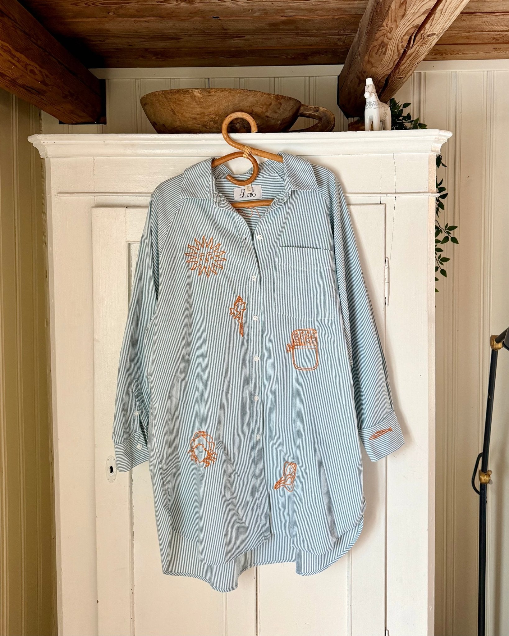 Unique stitches no.63 - Omel Studio - 
